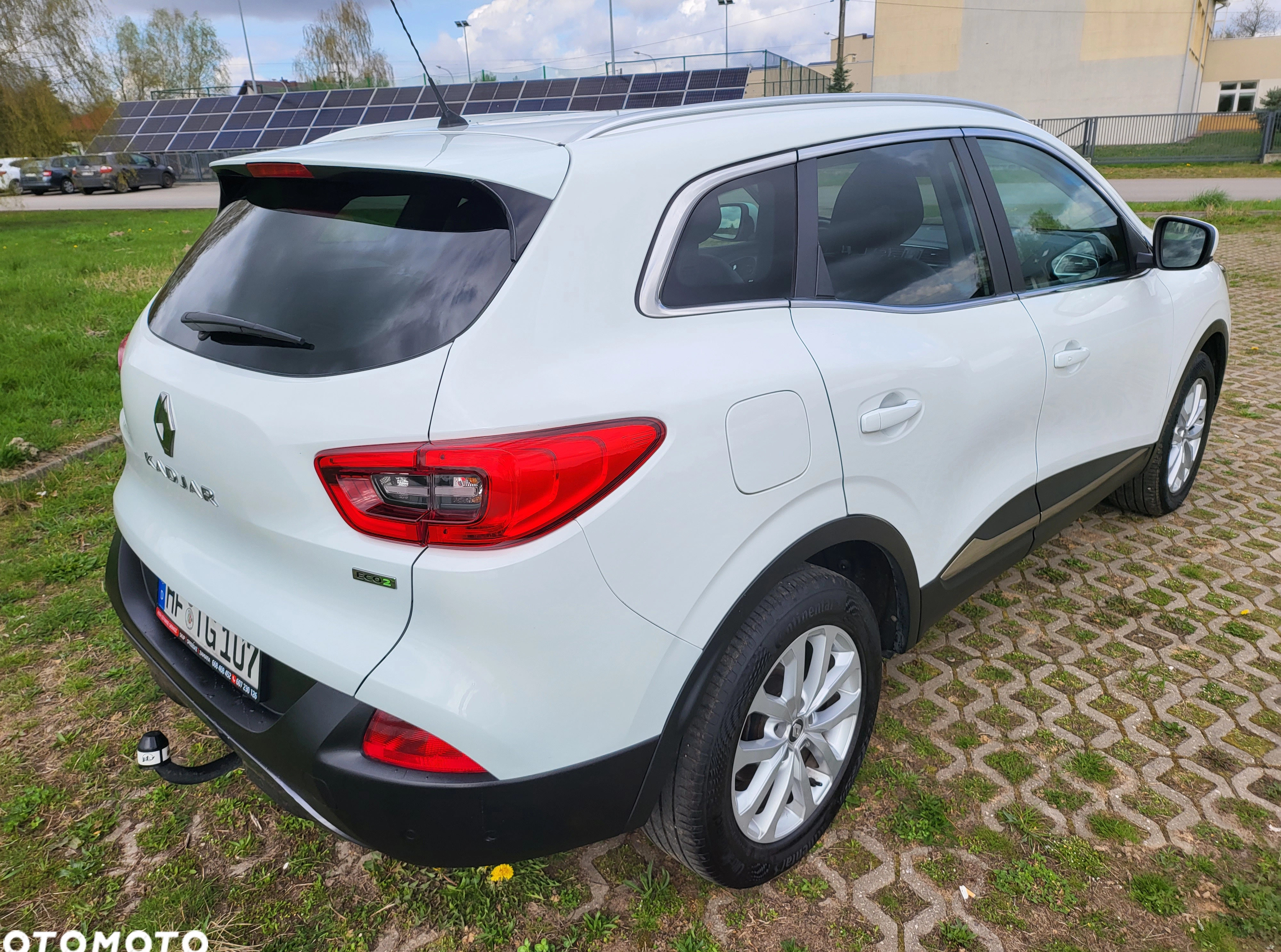 Renault Kadjar cena 48909 przebieg: 198000, rok produkcji 2016 z Sieradz małe 781